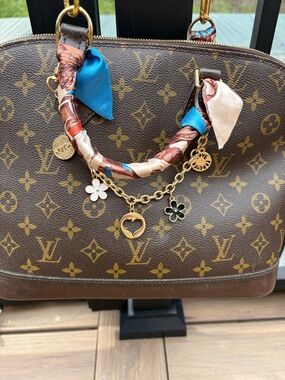 Authentic Classic Louis Vuitton Monogram Purse Satchel ScarfWrapped Handle Chain